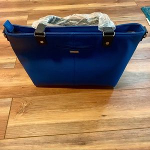 Thirty One Miles of Style Daring Cobalt Pebble